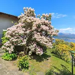 Lovely Home With Amazing Lake Views! - Casa Laura